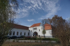 Komlótermesztés Kastélyosdombón (2)