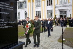 Széchenyi István Egyetem Mezőgazdasági- és Élelmiszertudományi Kar, koszorúzás - Nagy István agrárminiszter