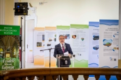 Változó-világunk-kihívásai-kiállítás-és-konferencia-Nagy-István-miniszter-6